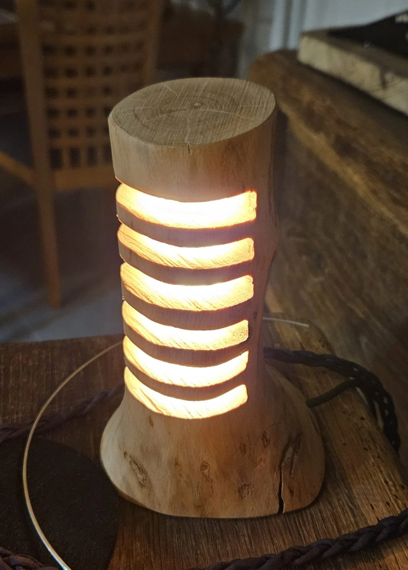 Lamellenlampe Eiche Ansicht 3